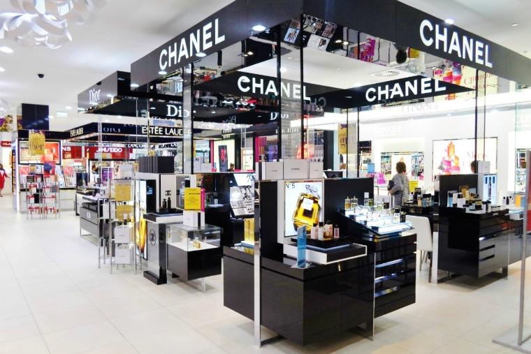 JPG_Farmers_Centre_Place_cosmetics_2013.jpg
